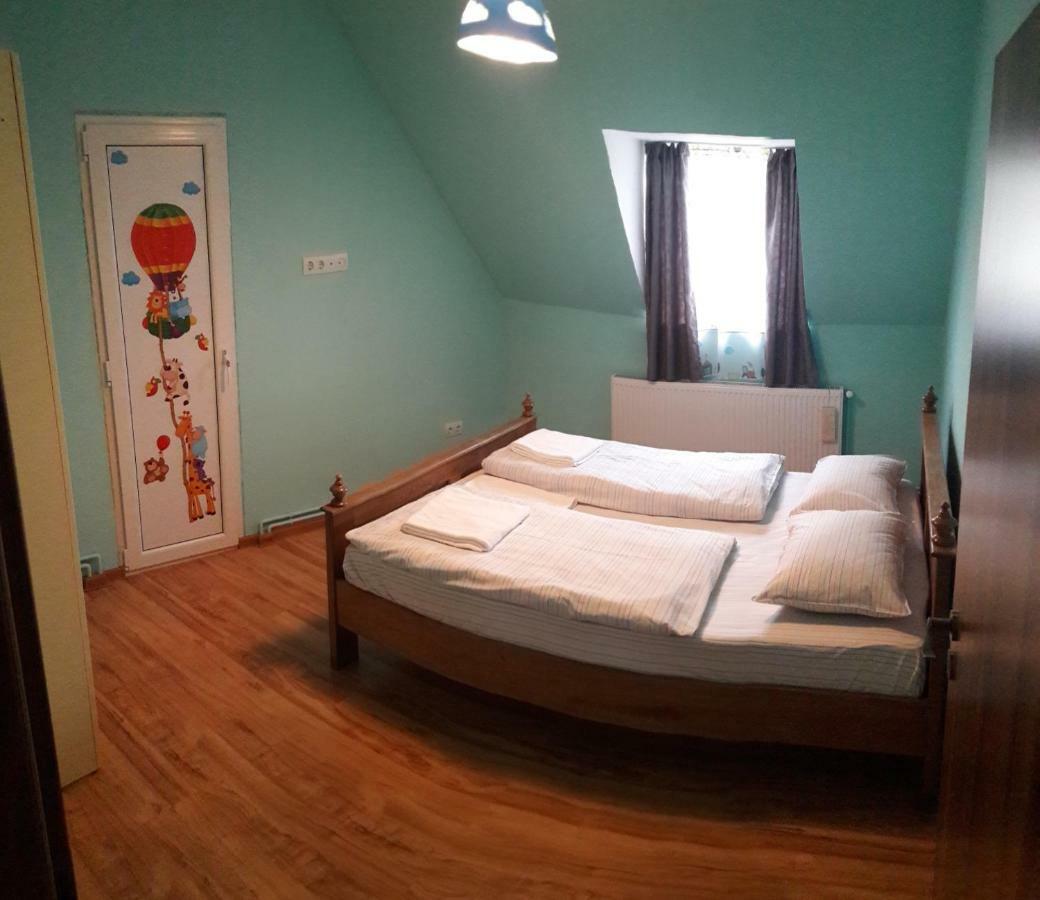 Theresia Apartment Sibiu Buitenkant foto